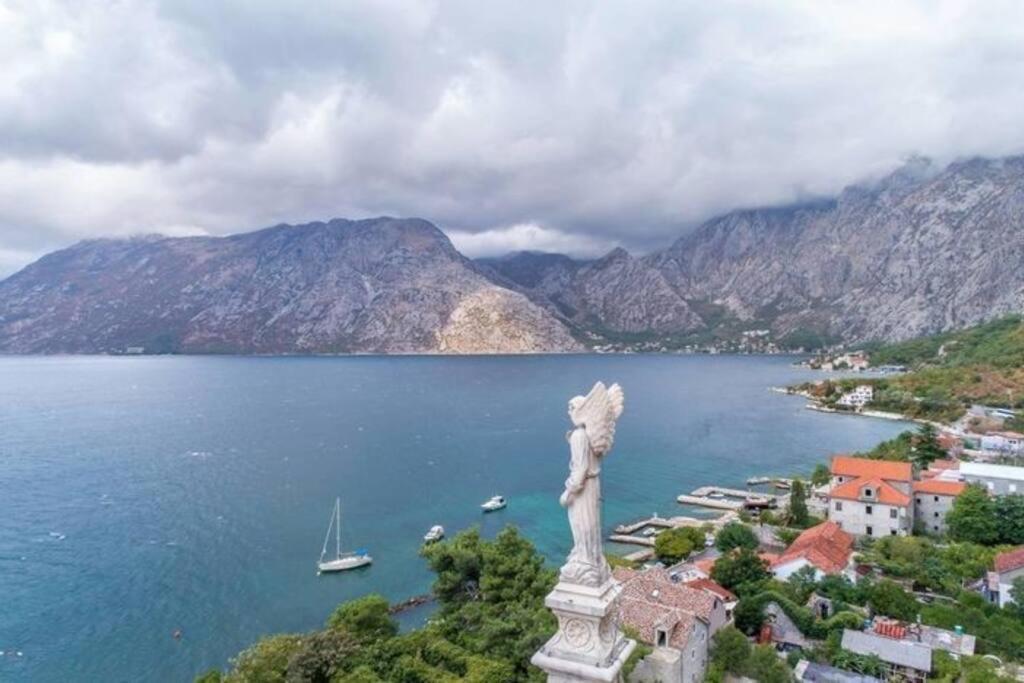 Majka Apartments Kotor Eksteriør bilde
