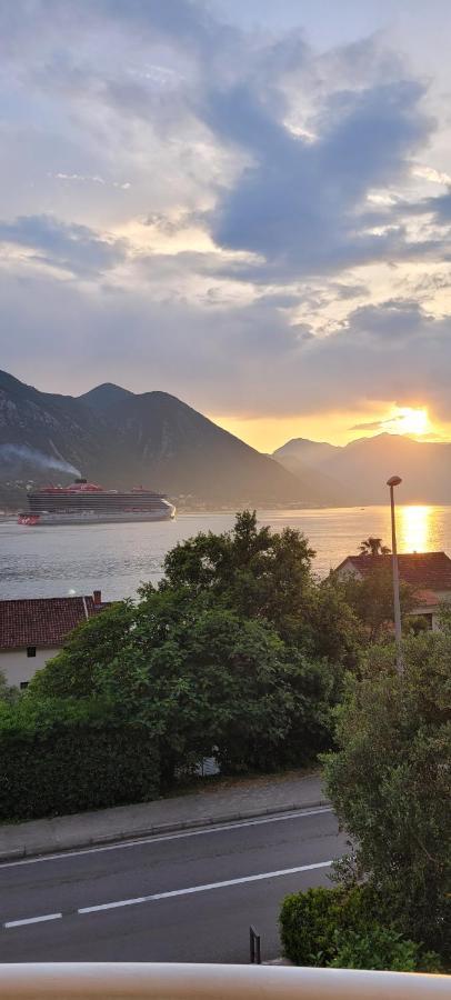 Majka Apartments Kotor Eksteriør bilde