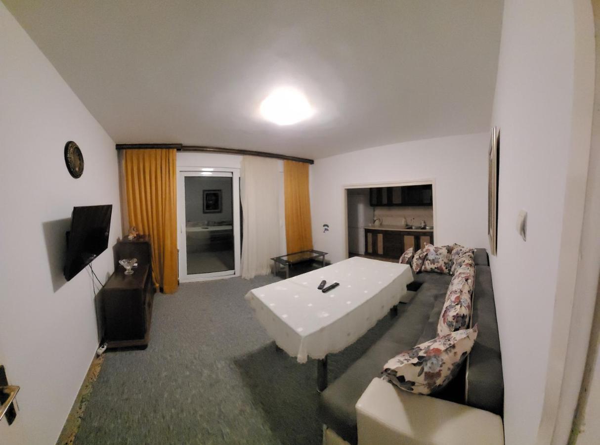 Majka Apartments Kotor Eksteriør bilde